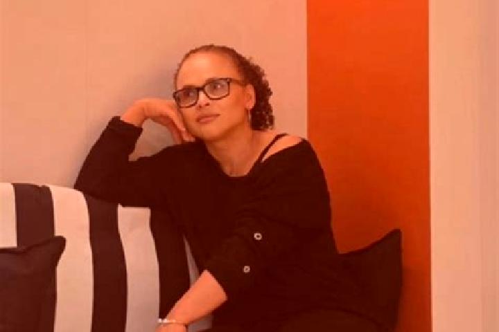 Zoe, 28 — Escort in Dorchester, Canada