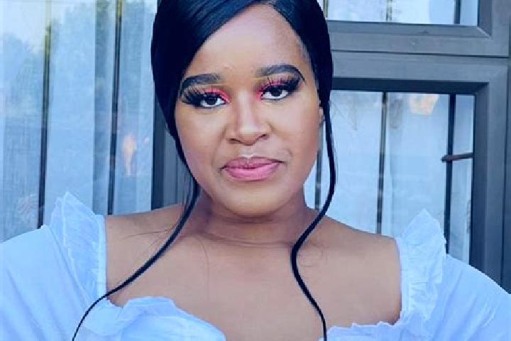 Zoe, 28 — Escort in Evander, South Africa
