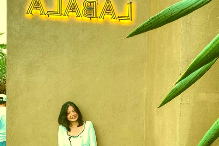 Zoe, 28 — Escort in Labala, Indonesia