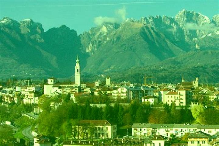 Zoe, 28 — Escort in Sedico, Italy
