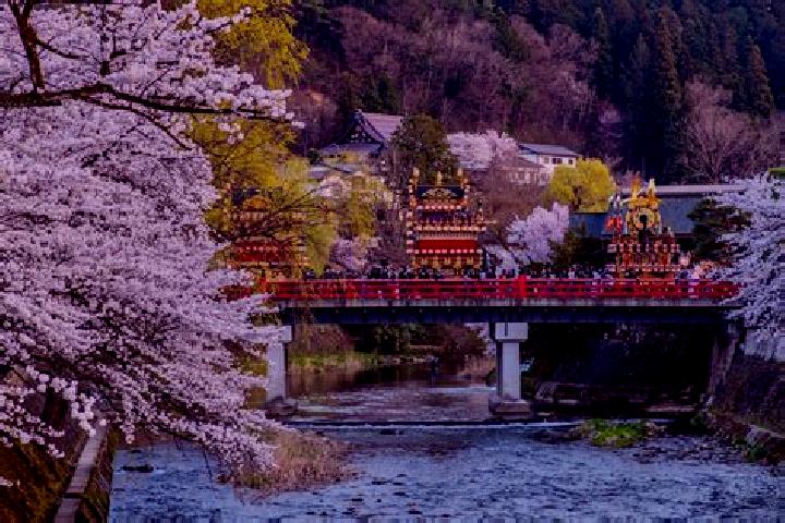 Zoe, 28 — Escort in Takayama, Japan