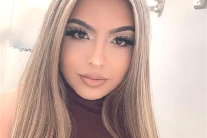 Zoe, 29, a blonde grey-eyed latina companion based in Secca Grande. Offering Duos, BDSM, Fetish, CIM, Girlfriend Experience. Available for incall and outcall...