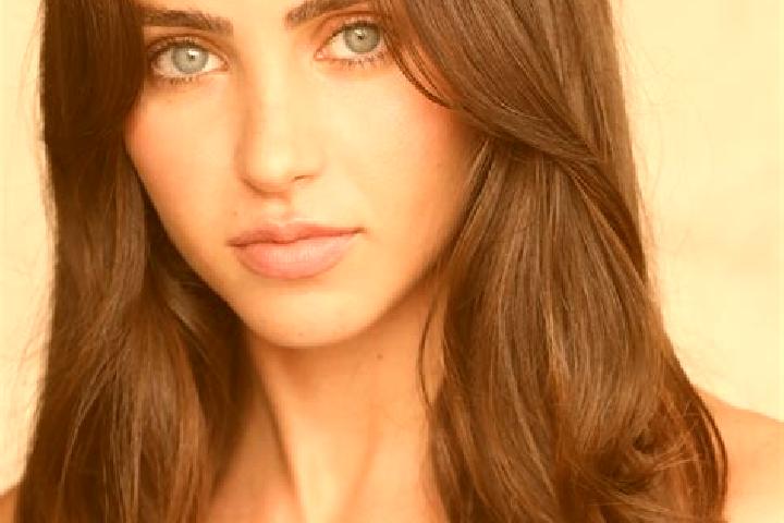 Zoe, 29, a brunette brown-eyed middle eastern companion based in Homesti. Offering Striptease, Duos, Dinner Date, Deep French Kissing. Available for incall a...