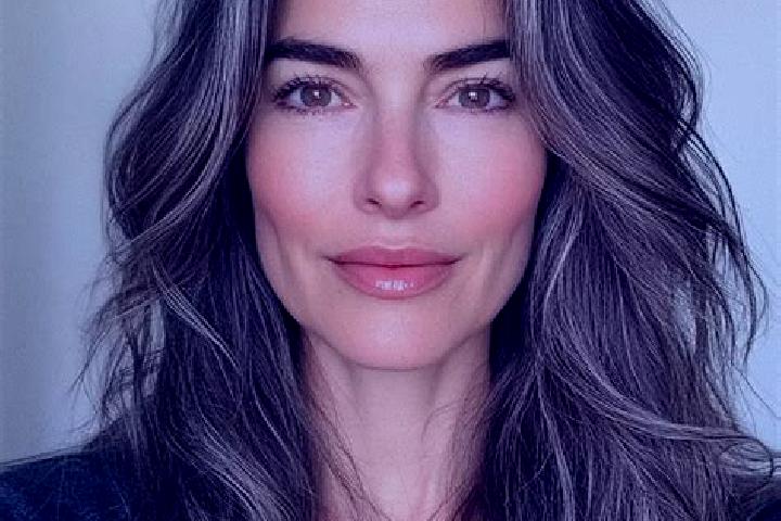 Zoe, 29, a brunette grey-eyed mixed companion based in Surcua. Offering Prostate Massage, CIM, Couples, BDSM, Massage. Available for incall and outcall, day ...