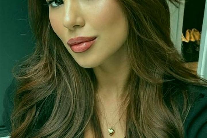 Zoe, 29, a chestnut dark-eyed asian companion based in Kingston. Offering Fetish, Girlfriend Experience, OWO, Couples, A-Level. Available for incall and outc...