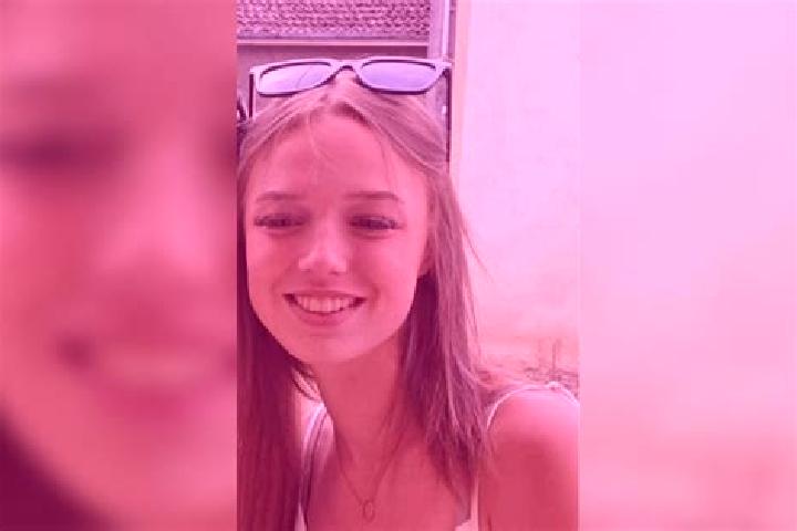 Zoe, 29 — Escort in Brignac-la-Plaine, France