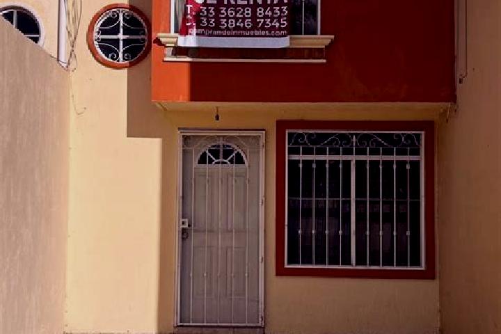 Zoe, 29 — Escort in Fraccionamiento Villa Jardin, Mexico