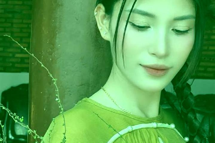 Zoe, 29 — Escort in Hong Ngu, Vietnam