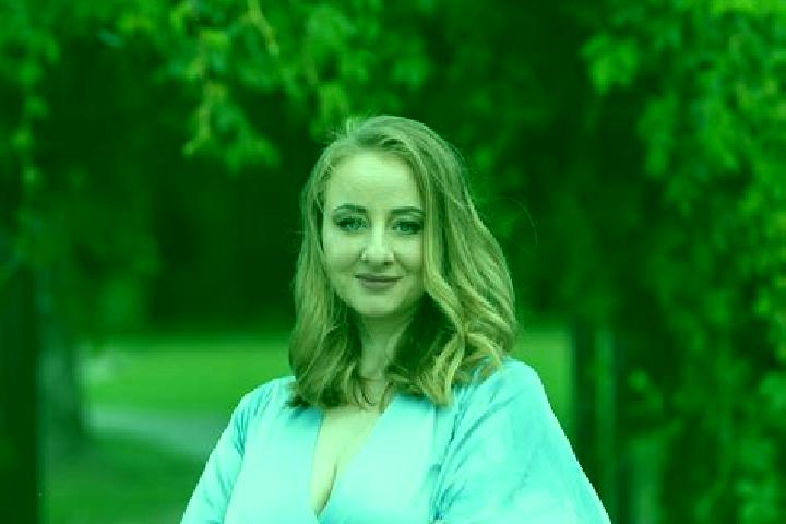 Zoe, 29 — Escort in Irdyn, Ukraine