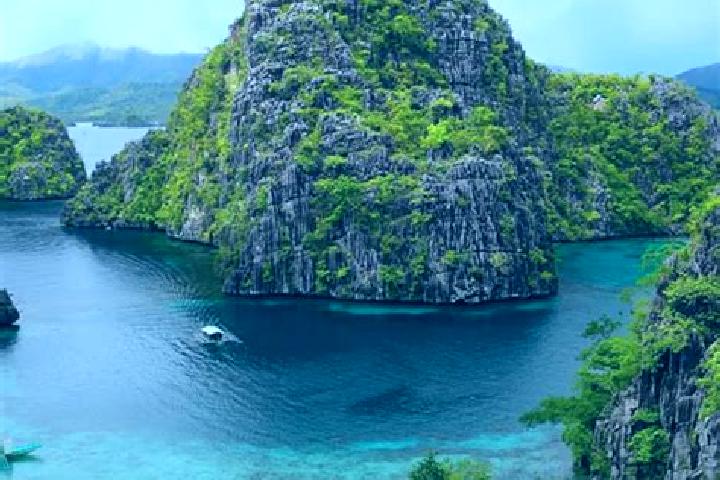 Zoe, 29 — Escort in Lungaog, Philippines