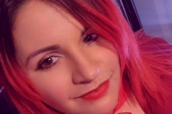 Zoe, 29 — Escort in Ormindea, Romania