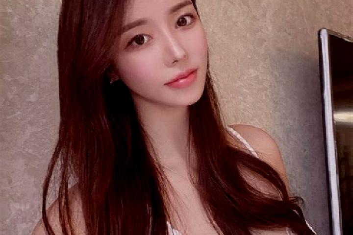 Zoe, 29 — Escort in Siqian, China
