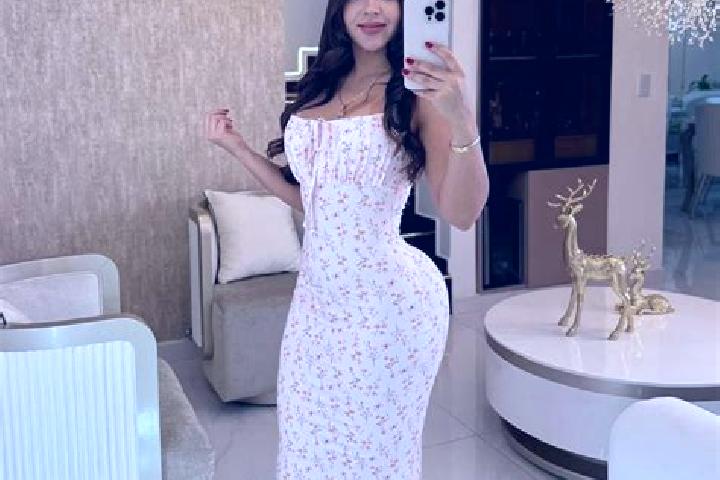Zoe, 29 — Escort in Vila Flores, Brazil