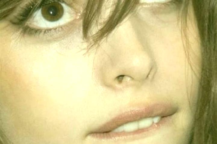 Zoe, 30, a chestnut dark-eyed caucasian companion based in Mortilla. Offering Striptease, OWO, CIM. Available for incall and outcall, overnight bookings avai...