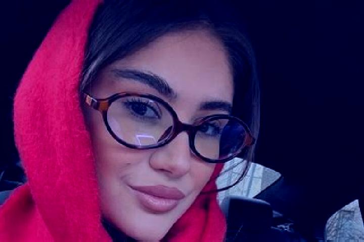 Zoe, 30 — Escort in Akkaya, Turkey