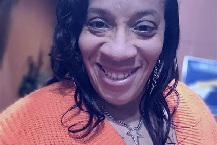 Zoe, 30 — Escort in Ashkum, United States