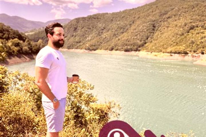 Zoe, 30 — Escort in Bueyuekderbent, Turkey