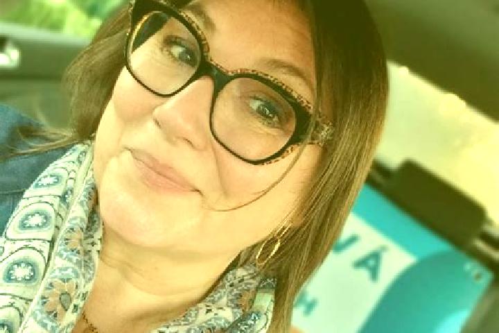 Zoe, 30 — Escort in Busnes, France