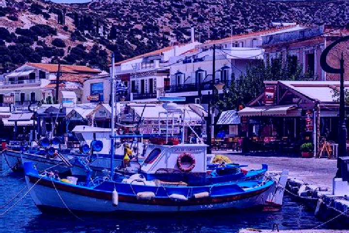 Zoe, 30 — Escort in Pythagoreio, Greece