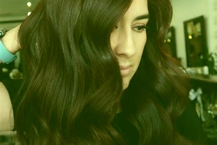 Zoe, 31, a auburn dark-eyed caucasian companion based in Bursuc-Deal. Offering 69, A-Level, Fetish. Available for incall and outcall, day and evening dates.