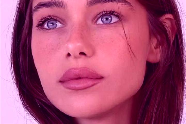 Zoe, 31, a brunette brown-eyed slavic companion based in Paernu. Offering Erotic Massage, Girlfriend Experience, Couples. Available for incall and outcall, d...