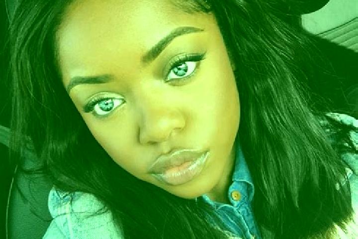 Zoe, 31, a chestnut blue-eyed ebony companion based in Sungai Nyamuk. Offering Domination, Dinner Date, A-Level. Available for incall and outcall, day and ev...
