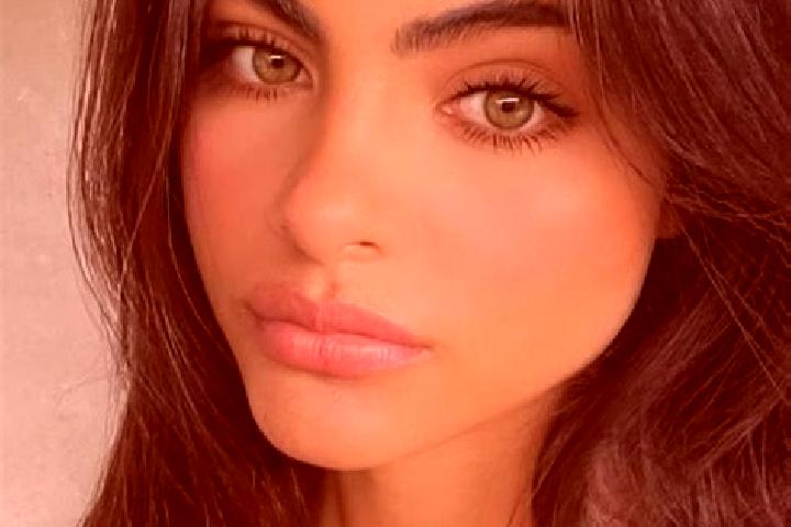 Zoe, 31, a chestnut green-eyed indian companion based in Pahalgam. Offering Party Girl, Dinner Date, Couples. Available for incall and outcall, overnight boo...