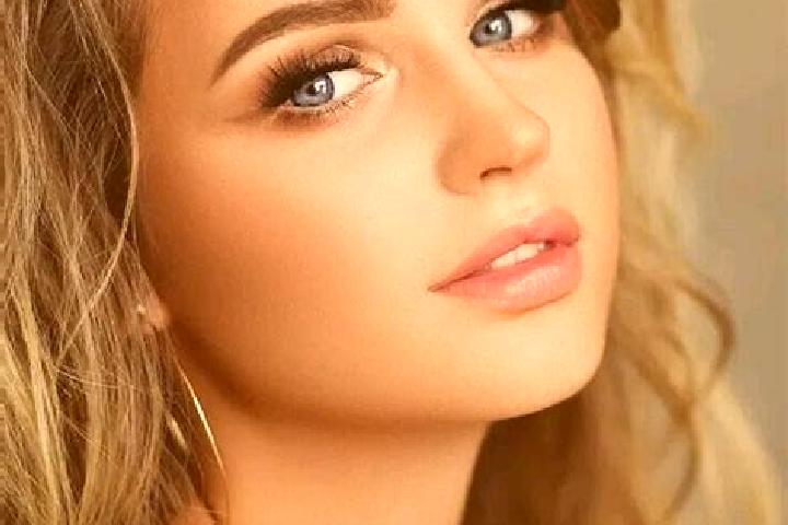 Zoe, 31, a dark blonde blue-eyed caribbean companion based in Alto De Pinheiros. Offering Prostate Massage, 69, Fetish. Available for incall and outcall, ove...