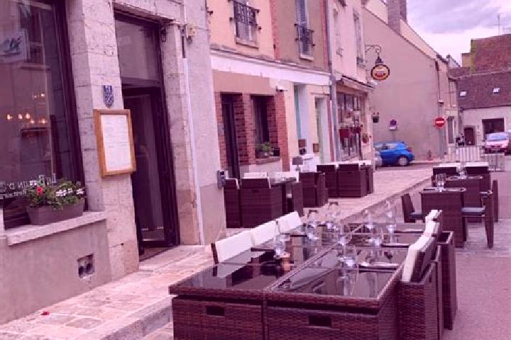 Zoe, 31 — Escort in Belleme, France