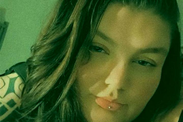 Zoe, 31 — Escort in Fontvannes, France