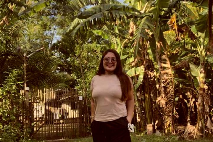 Zoe, 31 — Escort in Kasingan, Indonesia