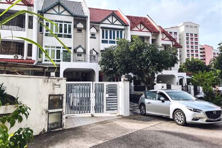 Zoe, 31 — Escort in Kembangan, Singapore