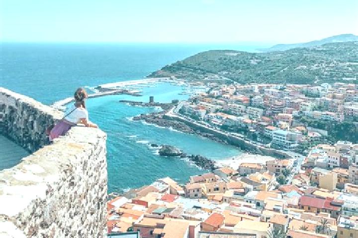 Zoe, 31 — Escort in Oristano, Italy