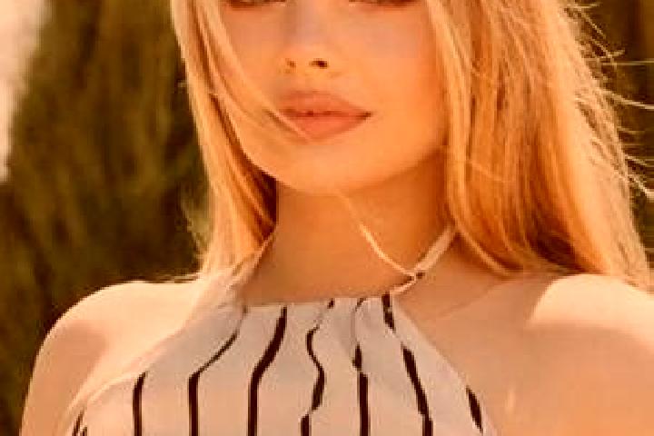 Zoe, 31 — Escort in Pivdenne, Ukraine