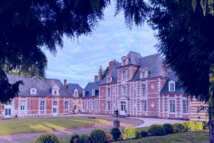 Zoe, 31 — Escort in Vauchelles-les-Quesnoy, France