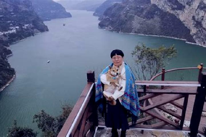 Zoe, 31 — Escort in Yuanyi, China