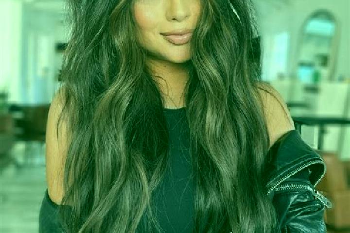Zoe, 32, a brunette dark-eyed mixed companion based in Narsinghgarh. Offering Party Girl, 69, Domination, Duos. Available for incall and outcall, overnight b...