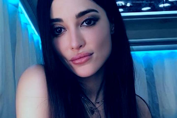 Zoe, 32 — Escort in Amara, Romania