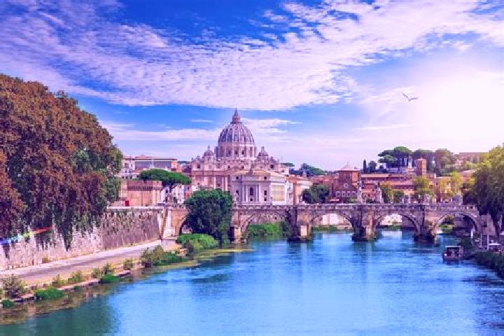 Zoe, 32 — Escort in Battifolle-Ruscello-Poggiola, Italy