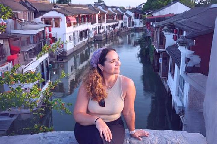 Zoe, 32 — Escort in Guangyuan, China