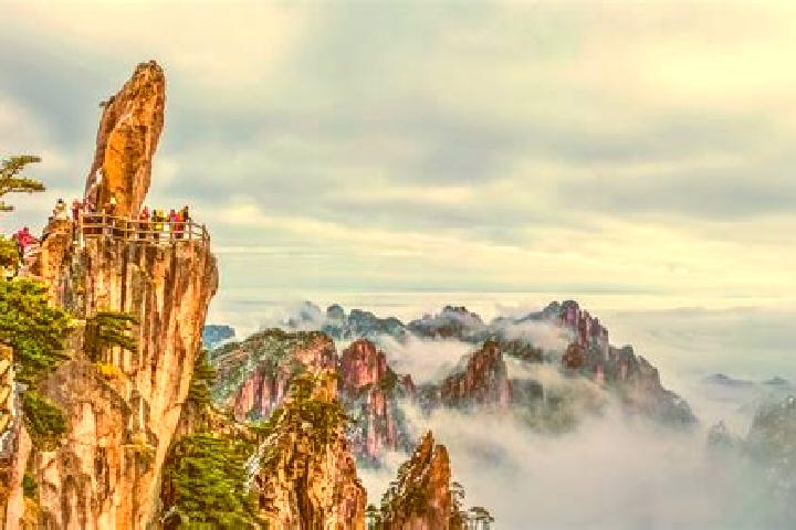 Zoe, 32 — Escort in Huangshan, China