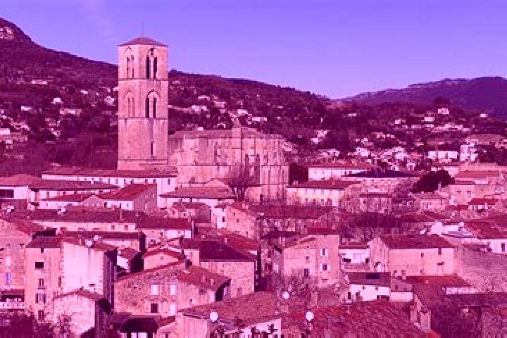 Zoe, 32 — Escort in Lodeve, France