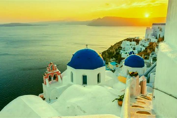 Zoe, 32 — Escort in Mavrodendri, Greece