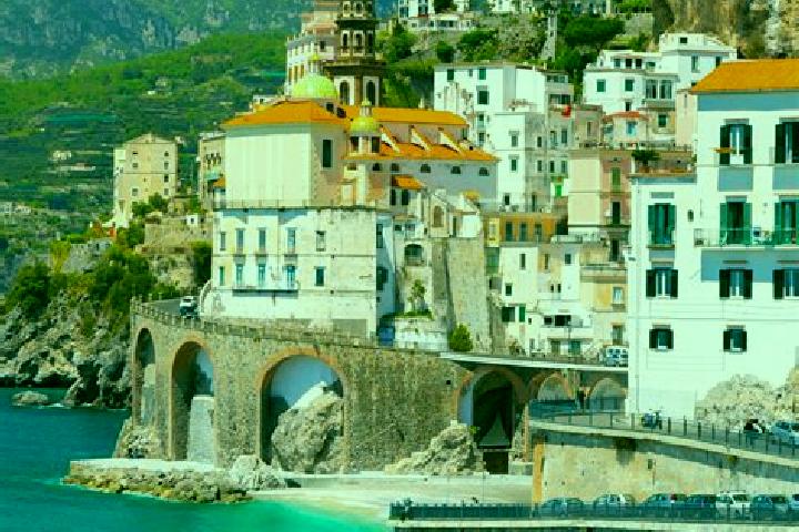 Zoe, 32 — Escort in Rovagnate, Italy