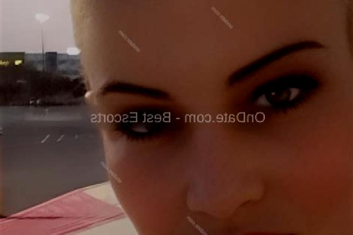 Zoe, 32 — Escort in San Marcos, United States