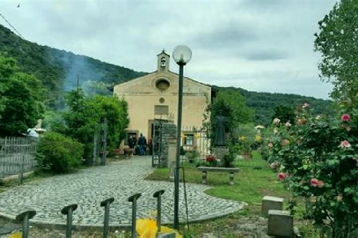 Zoe, 32 — Escort in Trevignano Romano, Italy