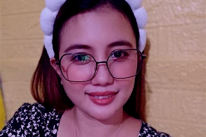 Zoe, 32 — Escort in Van Ness, United States