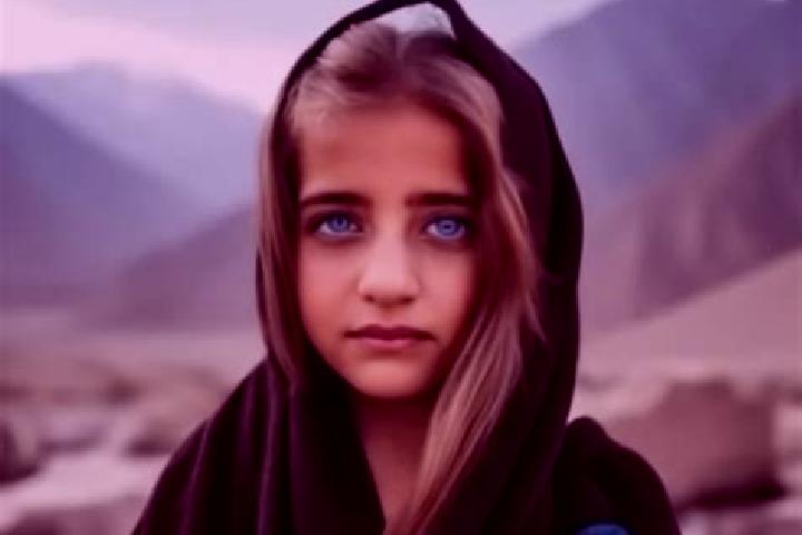 Zoe, 33, a blonde dark-eyed middle eastern companion based in Nagornskiy. Offering OWO, CIM, Overnight, Fetish, Erotic Massage. Available for incall and outc...