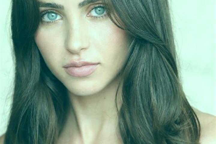 Zoe, 33, a brunette hazel-eyed mediterranean companion based in OErencik. Offering OWO, Striptease, Couples. Available for incall and outcall, day and evenin...