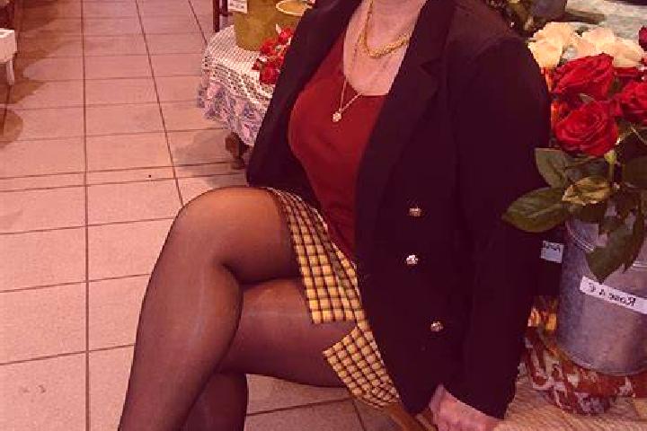 Zoe, 33 — Escort in Bas-Vully, Switzerland